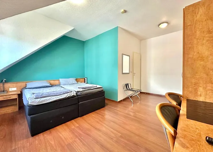 Ar Frankfurt Hotel 3*